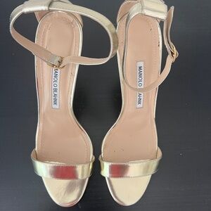 Manolo Blahnik size 38